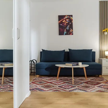 New Building -- Downtown Tineretului Oasis -- Self Check-in --1min Metro Station Appartement Boekarest