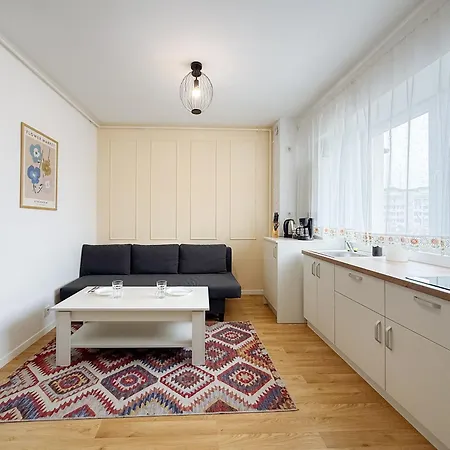 New Building -- Downtown Tineretului Oasis -- Self Check-in --1min Metro Station