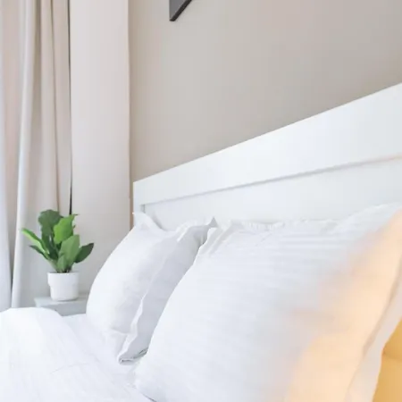 New Building -- Downtown Tineretului Oasis -- Self Check-in --1min Metro Station