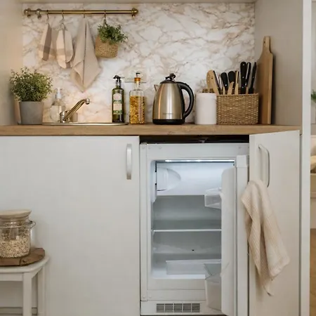 New Building -- Downtown Tineretului Oasis -- Self Check-in --1min Metro Station *