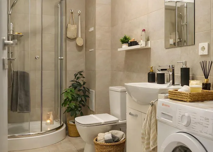 Apartment New Building -- Downtown Tineretului Oasis -- Self Check-in --1min Metro Station Bucharest